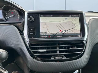 PEUGEOT 208 1.2 PURETECH TECH EDITION 110 CV AUTOM