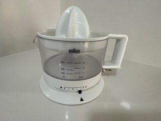 Exprimidor Braun