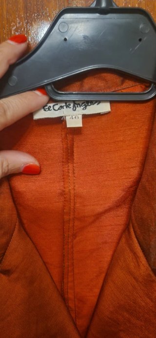 Conjunto falda y chaqueta naranja