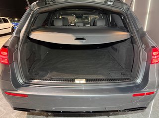 MERCEDES-BENZ E-KLASSE E 220 D AMG LINE