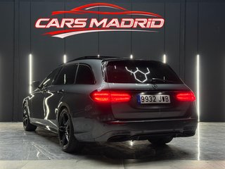 MERCEDES-BENZ E-KLASSE E 220 D AMG LINE