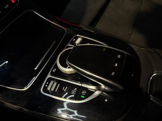 MERCEDES-BENZ E-KLASSE E 220 D AMG LINE