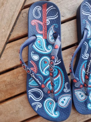 Chanclas Ipanema niña estampado paisley