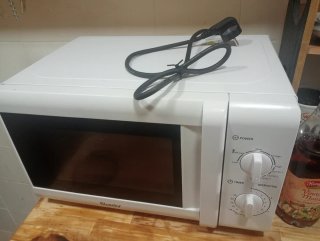 Ventilador, Microondas y Aspiradora