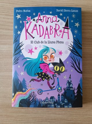 Pack 2 Libros Anna Kadabra en Catalán Vol. 1 y 14