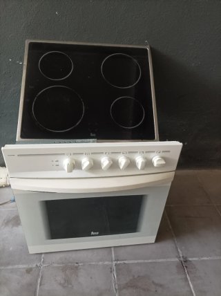 Conjunto Horno y Vitrocerámica Teka