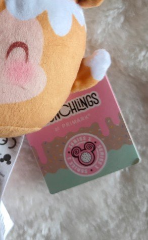 Peluche Disney Munchlings Mickey Cinnamonroll