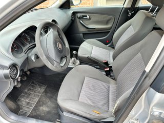 SEAT Ibiza 2006 con 114000 km