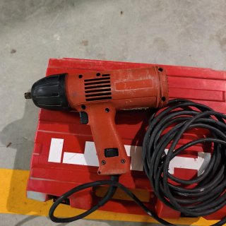 Atornilladora de impacto S1 100 con maletín