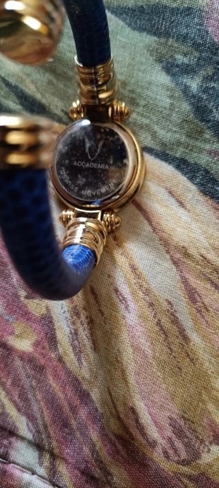 Orologio vintage con quadrante luna e stelle