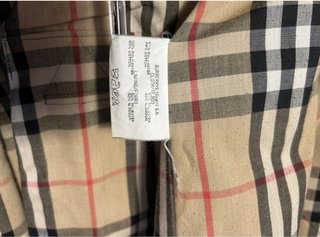Gabardina Burberry Verde Oliva