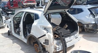 Nissan 437585 34257522b volante qashqai (j11)
