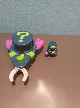 Lote de figuras y vehículos Superthings