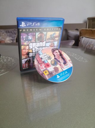 GTA V Premium Edition PS4 Nuevo a estrenar.