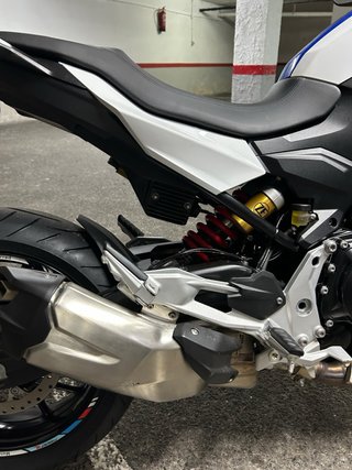 BMW F900 R 2023