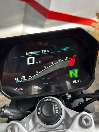 BMW F900 R 2023