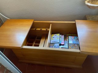 Mesa botellero pino macizo