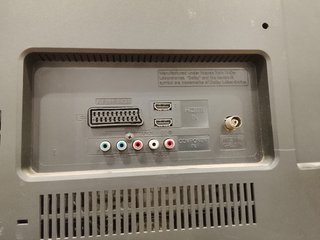 Televisor LG Negro (sin mando)