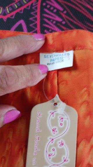 2 Pareos  cortos  estampado naranja