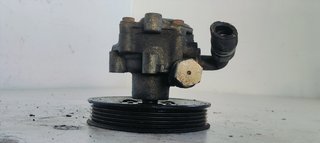 BOMBA DIRECCION VOLKSWAGEN PASSAT BERLINA (3B2) C
