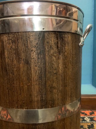 Cubo leña vintage madera y metal