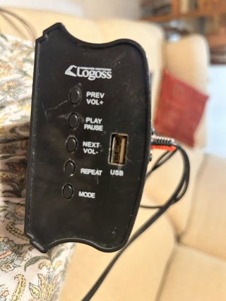 Barra de Sonido Negra