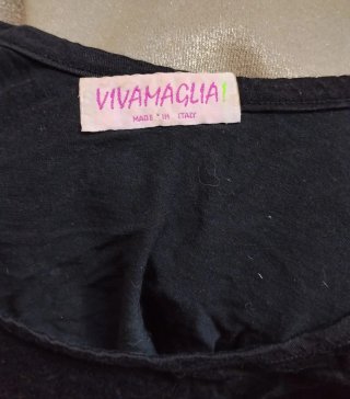 Blusa Nera con perle VivaMaglia