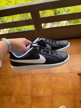 Nike Court Zapatillas Negras y Blancas