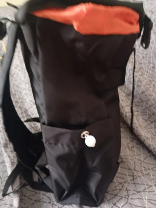 Mochila Nike 30L Negra y Naranja