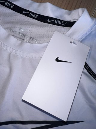 Camiseta Nike Pro Compresión Blanca