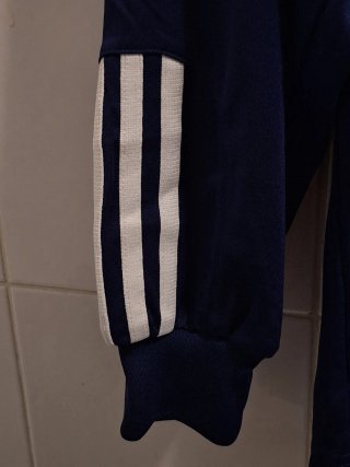 Maglia manica lunga marca Adidas  Colore Blu