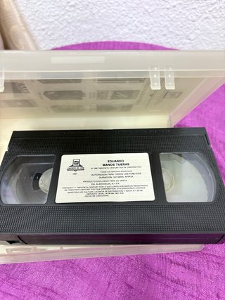 VHS Eduardo Manostijeras