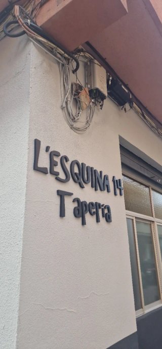 LETRAS Y LOGOS CORPOREOS PERSONALIZADOS