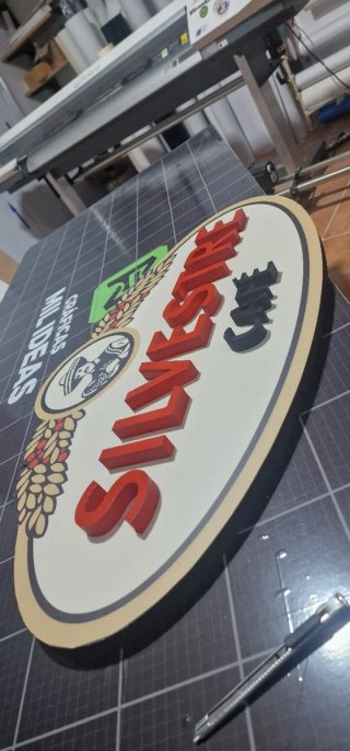 LETRAS Y LOGOS CORPOREOS PERSONALIZADOS