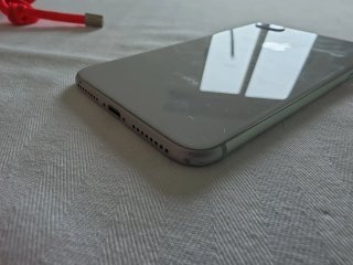 Struttura iPhone 8 Plus Apple