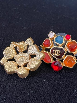 Pendientes vintage Chanel oro multicolor