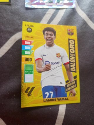 Cromo Fútbol LaLiga EA Sports Cubarsí Diamante