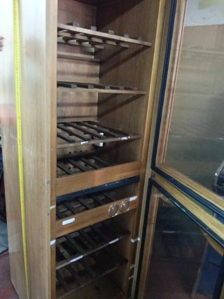 Vinoteca de madera Caveduke