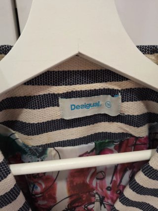 Blazer Desigual rayas y estampado