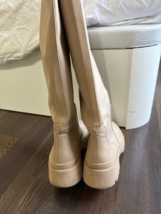 Botas altas beige Talla 39