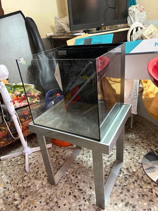 Acuario Óptico water box cube 80L con Sump