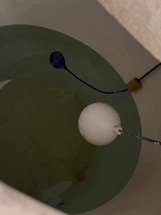 Depósito de agua grande