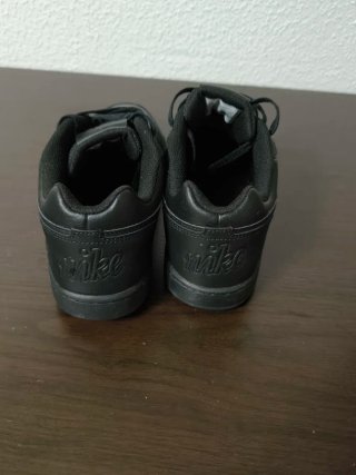 Zapatillas Nike Court Borough Low Negras