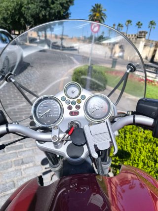 BMW R850R Roja
