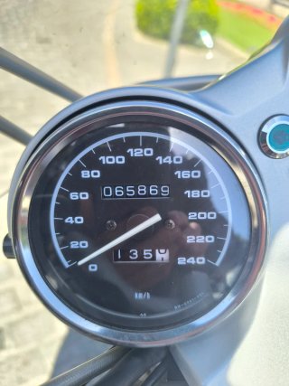BMW R850R Roja