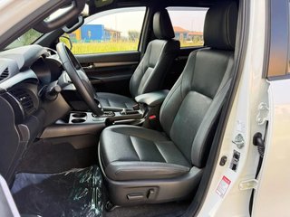Toyota Hilux 2023 Invincible