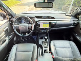 Toyota Hilux 2023 Invincible