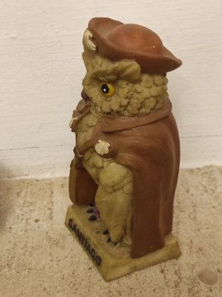 Due figure di gufi da collezione
