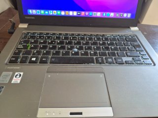 Mac OS Monterey Toshiba Portege Z30-B i5