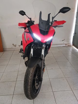 Yamaha Tracer 7 full 2022 - 4.000 km